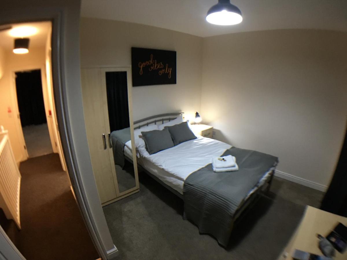 Very Large House, 6 Beds, 4 Bedrooms, 3 Bathrooms, 5 Smart Tv'S & Van Parking Boston Extérieur photo